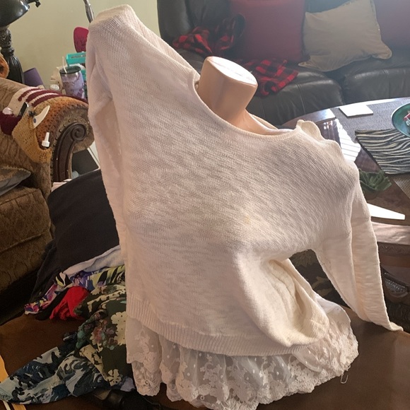 Mossimo Sweater wit lace - Picture 1 of 2